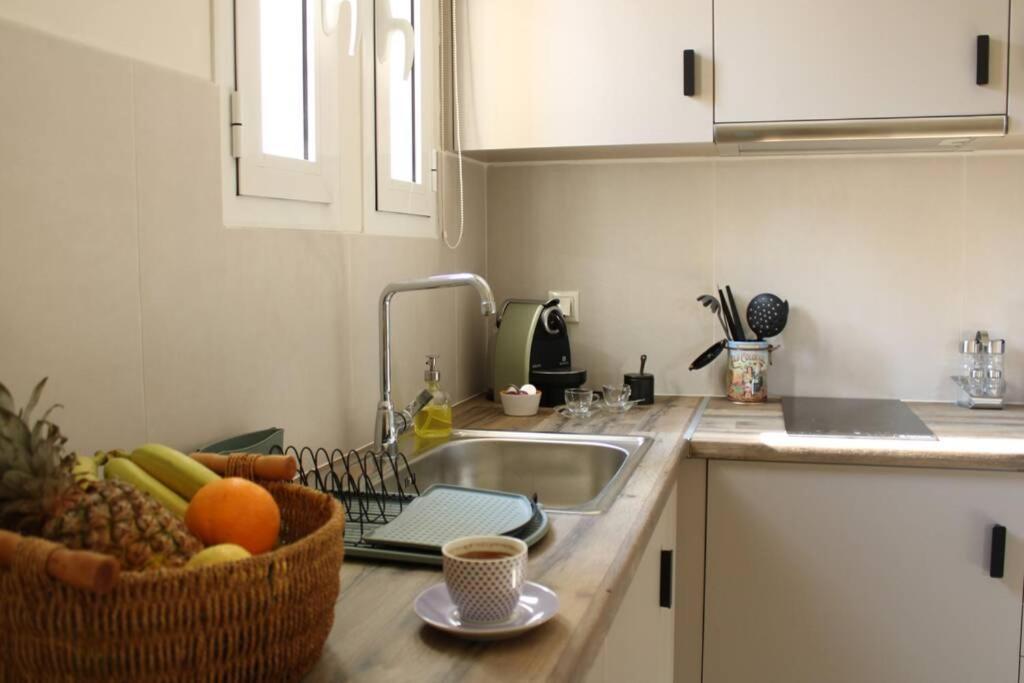 Aretis St Apartment Nafplio Bagian luar foto